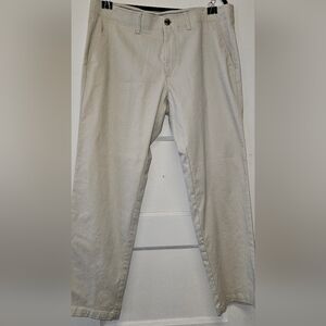 Athleiser Haggar Men's Light Gray Chinos 36x30